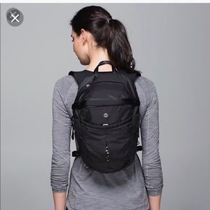 Lululemon Run All Day backpack for women black